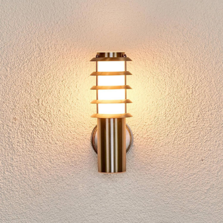 Sleek waterproof LED wall light in white/silver with IP65 rating, aluminium body, and modern design—ideal for outdoor walls, patios, and entrances.